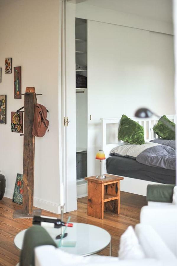 Kanalvilla - Urlaub Am Nord-Ostseekanal - Zwei Ferienwohnungen Im Angebot- Eine Im Dachgeschoss Und Eine Wohnung Mit Garten Sehestedt  Экстерьер фото