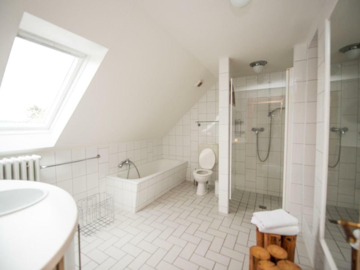 Kanalvilla - Urlaub Am Nord-Ostseekanal - Zwei Ferienwohnungen Im Angebot- Eine Im Dachgeschoss Und Eine Wohnung Mit Garten Sehestedt  Экстерьер фото